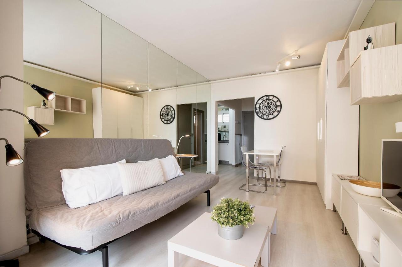 Cibeles...Estudio En El Paseo Maritimo....Wifi ماربيا المظهر الخارجي الصورة